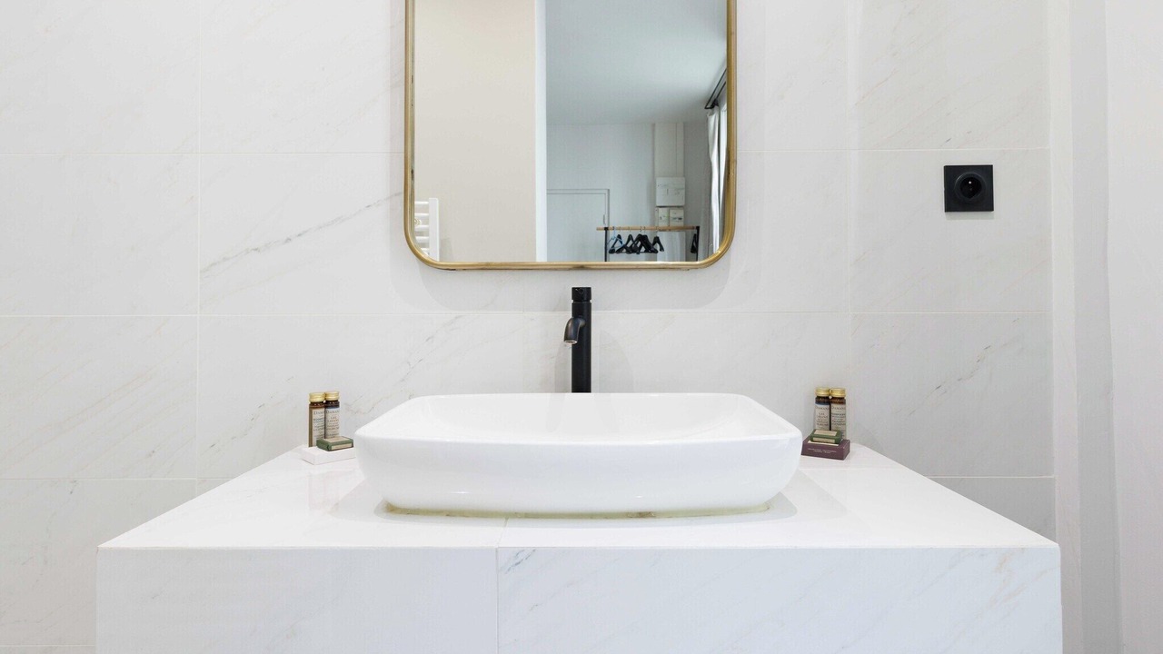 Photo of Bathroom in Porte-Saint-Martin