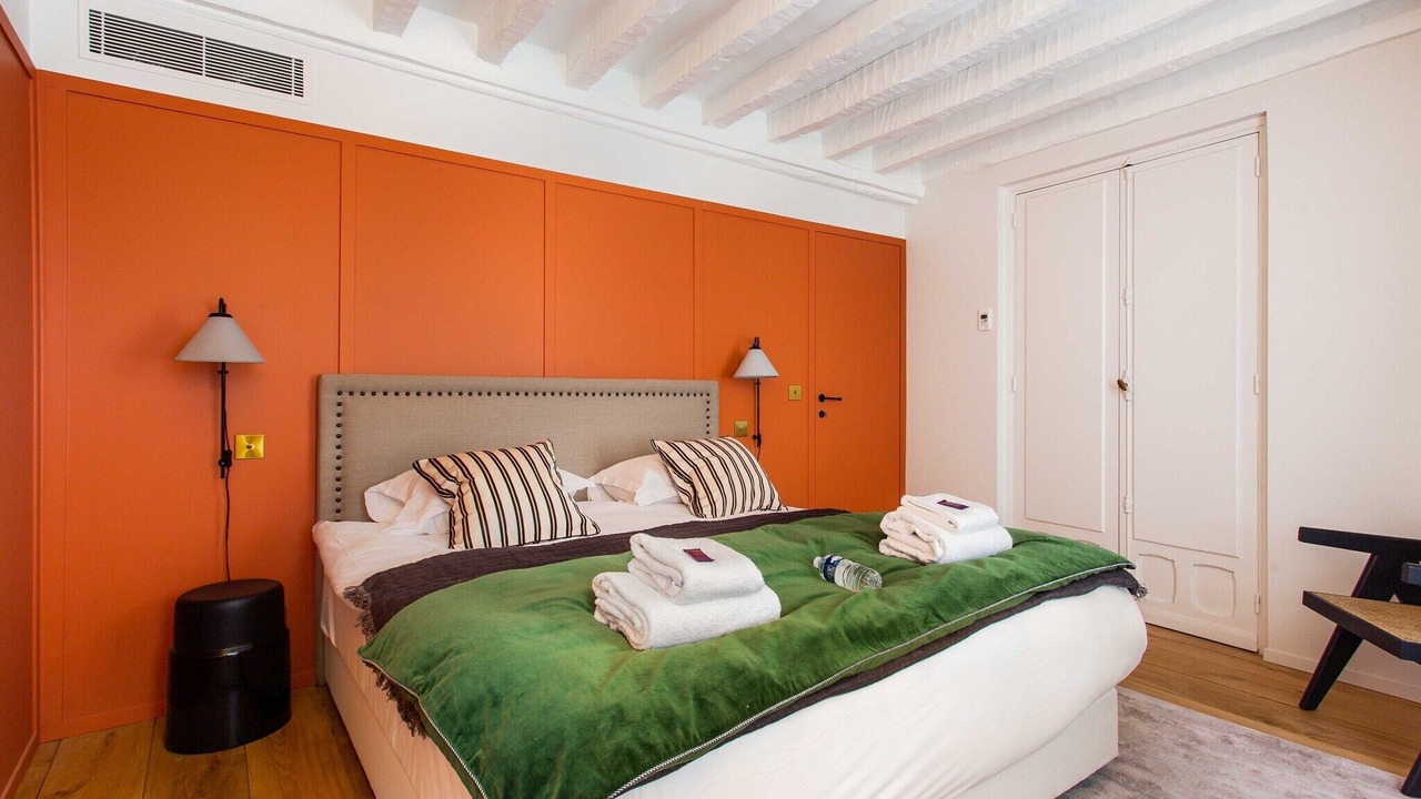 Photo of Bedroom in Notre Dame
