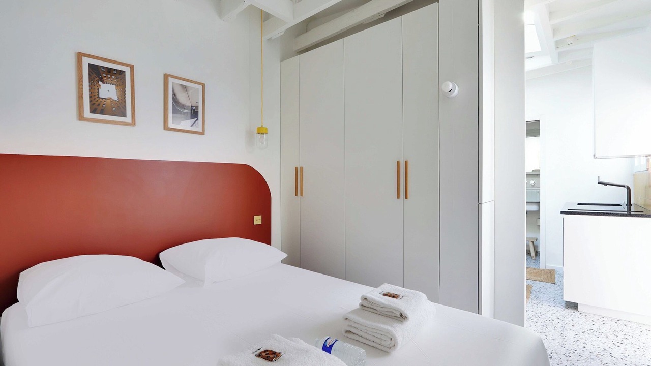 Photo of Bedroom in Quartier de la Goutte-d'Or