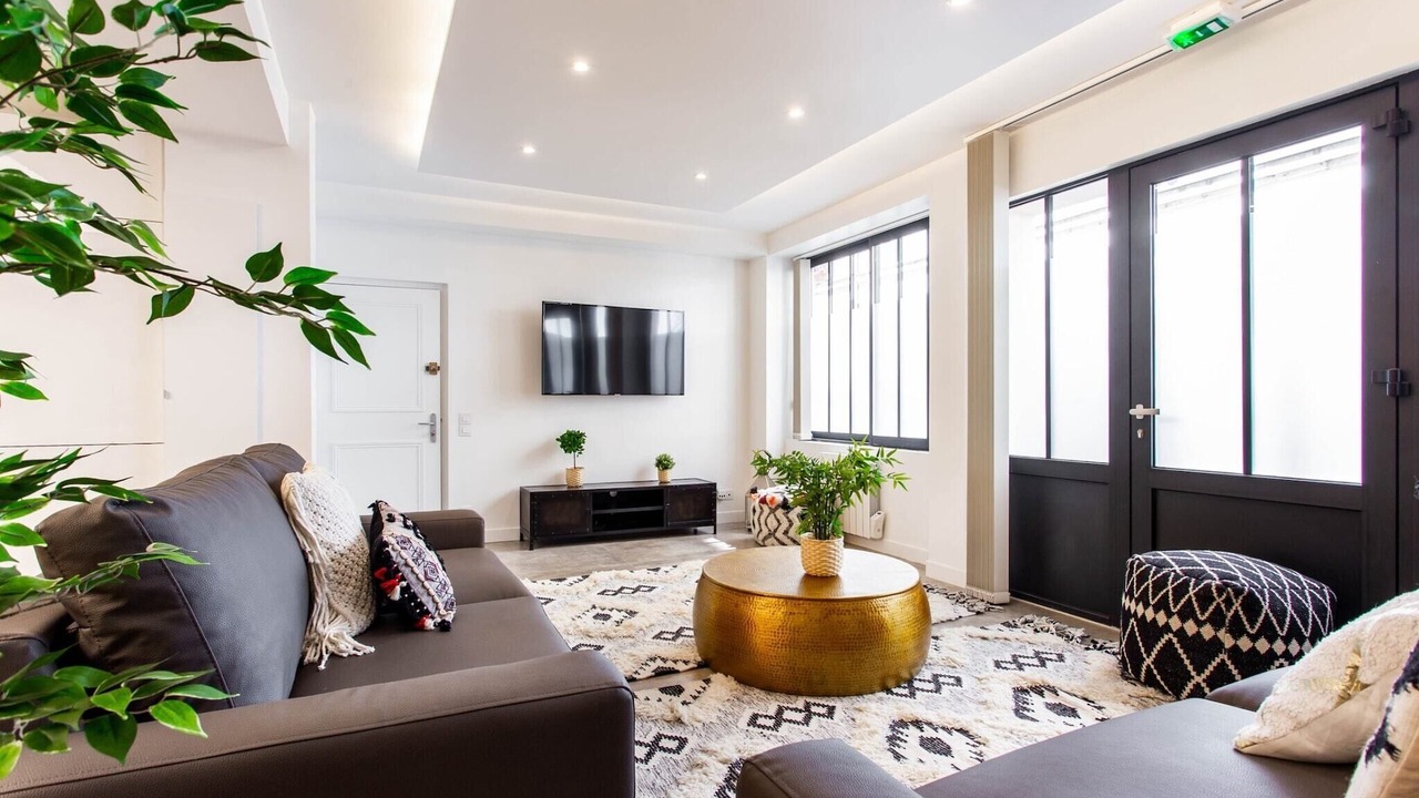 Photo of Livingroom in Quartier Saint-Ambroise