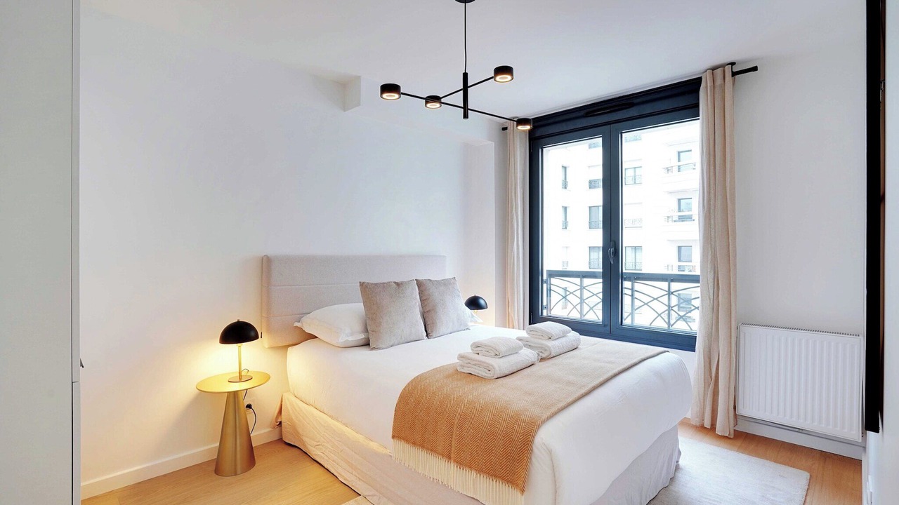 Photo of Bedroom in Levallois-Perret