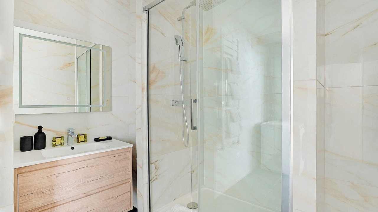 Photo of Bathroom in Levallois-Perret