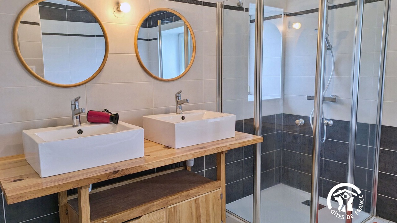 Photo of Bathroom in Bannes