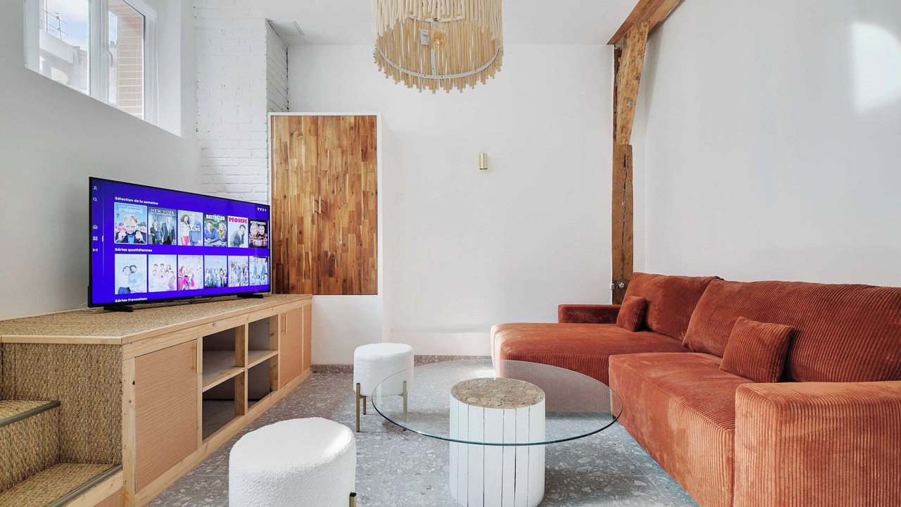 Photo of Livingroom in Saint-Ouen