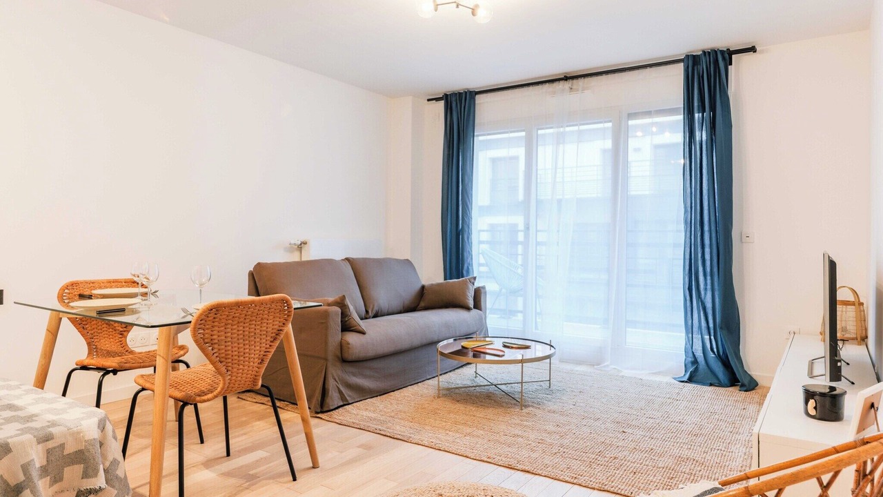 Photo of Livingroom in Les Puces de Saint-Ouen
