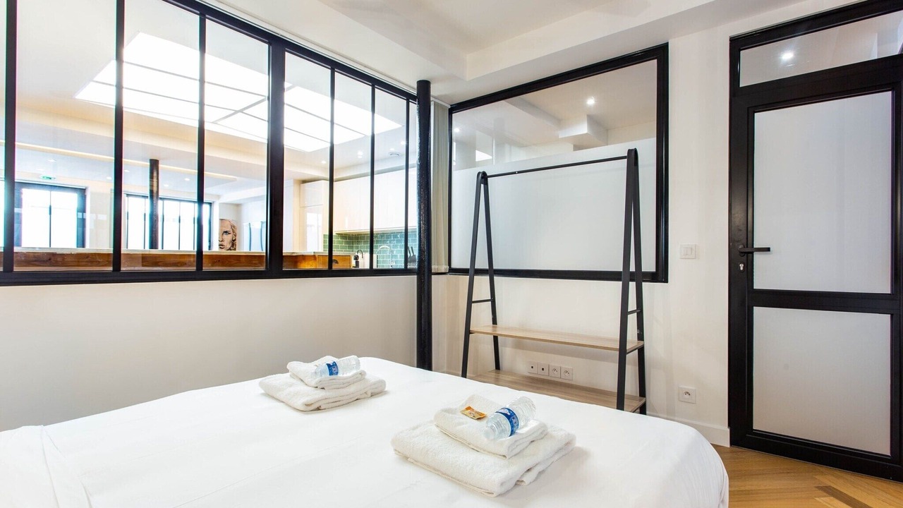 Photo of Bedroom in Quartier Saint-Ambroise