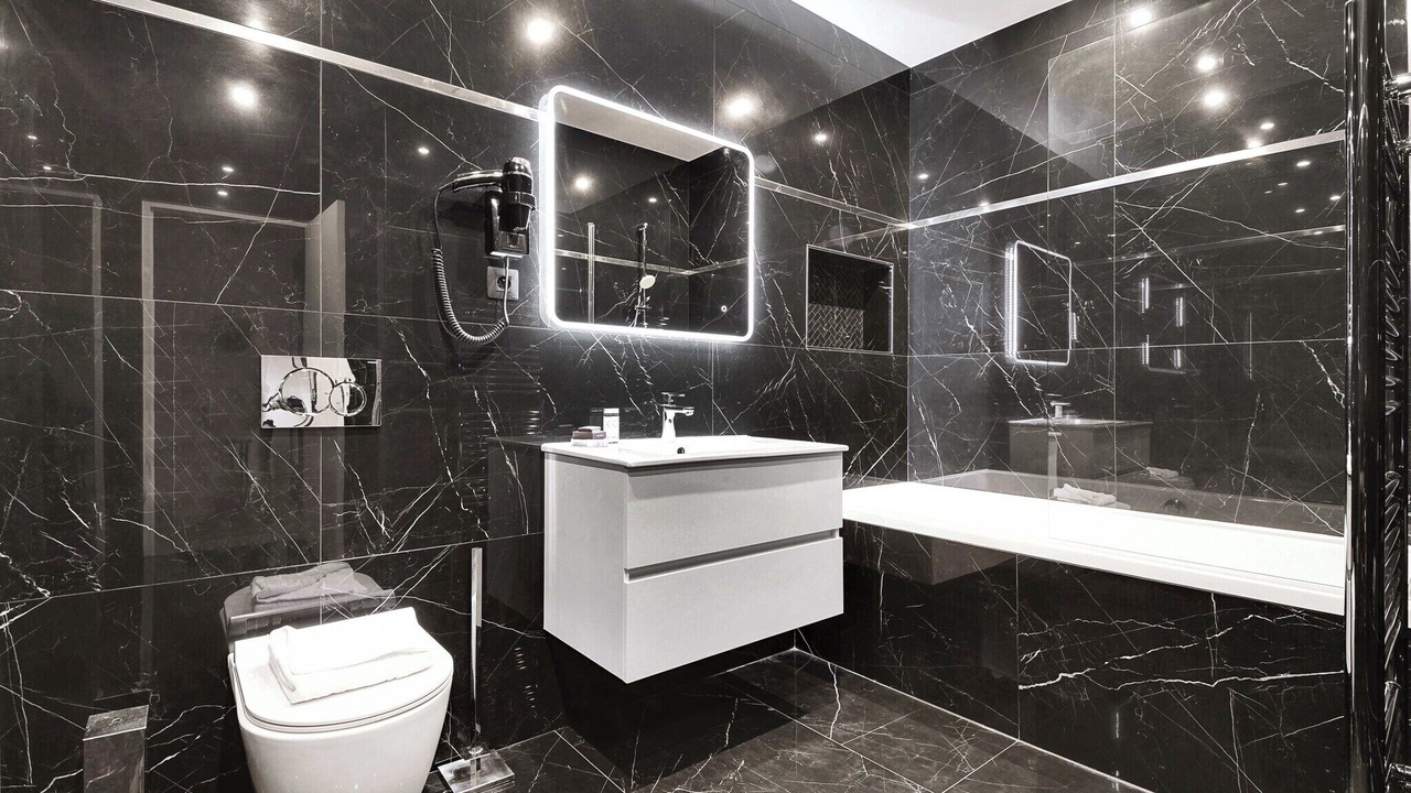 Photo of Bathroom in Chaussee-d'Antin