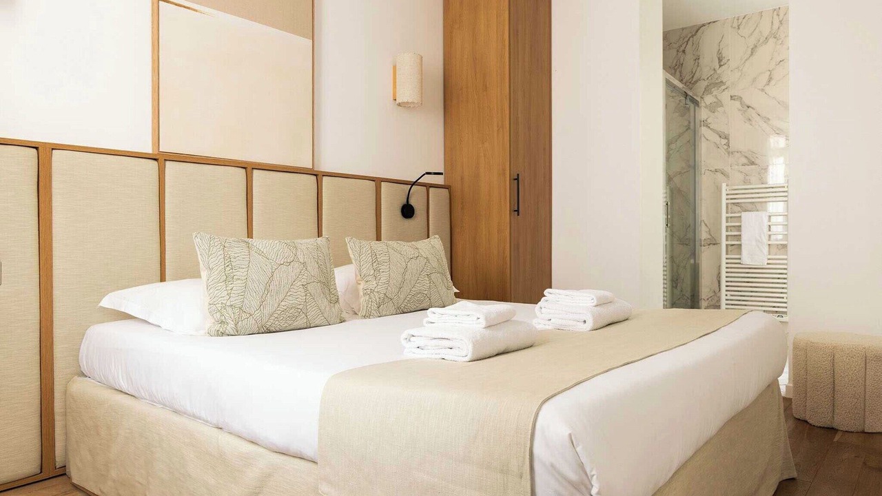 Photo of Bedroom in Val-de-Grace