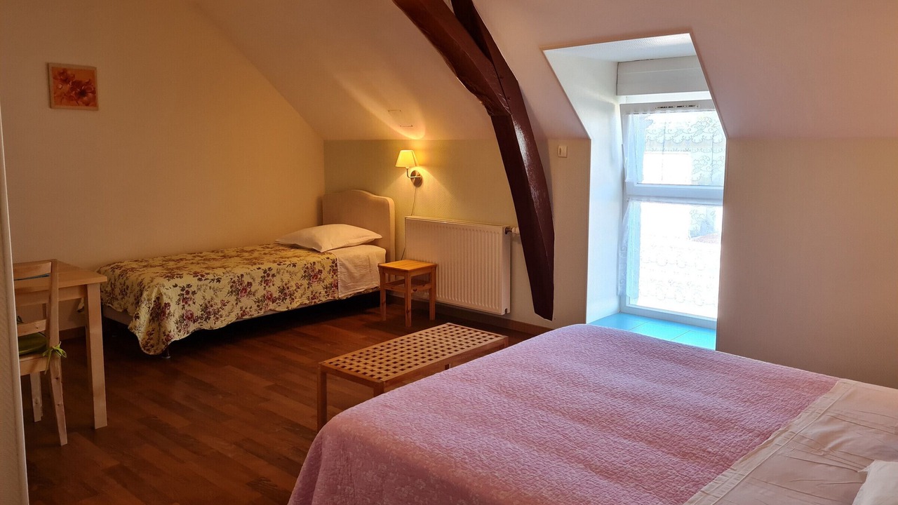 Photo of Bedroom in Cravant