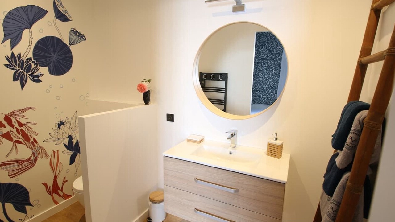 Photo of Bathroom in La Ferte-Saint-Aubin