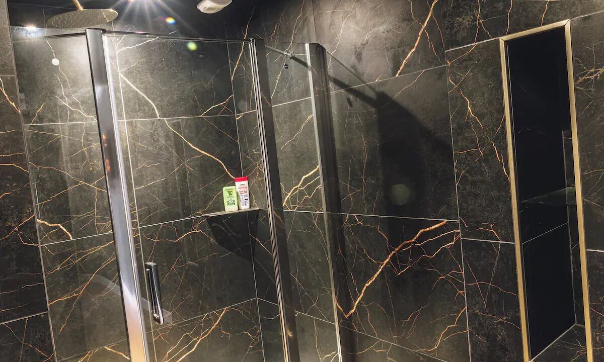 Photo of Bathroom in Henin-Beaumont