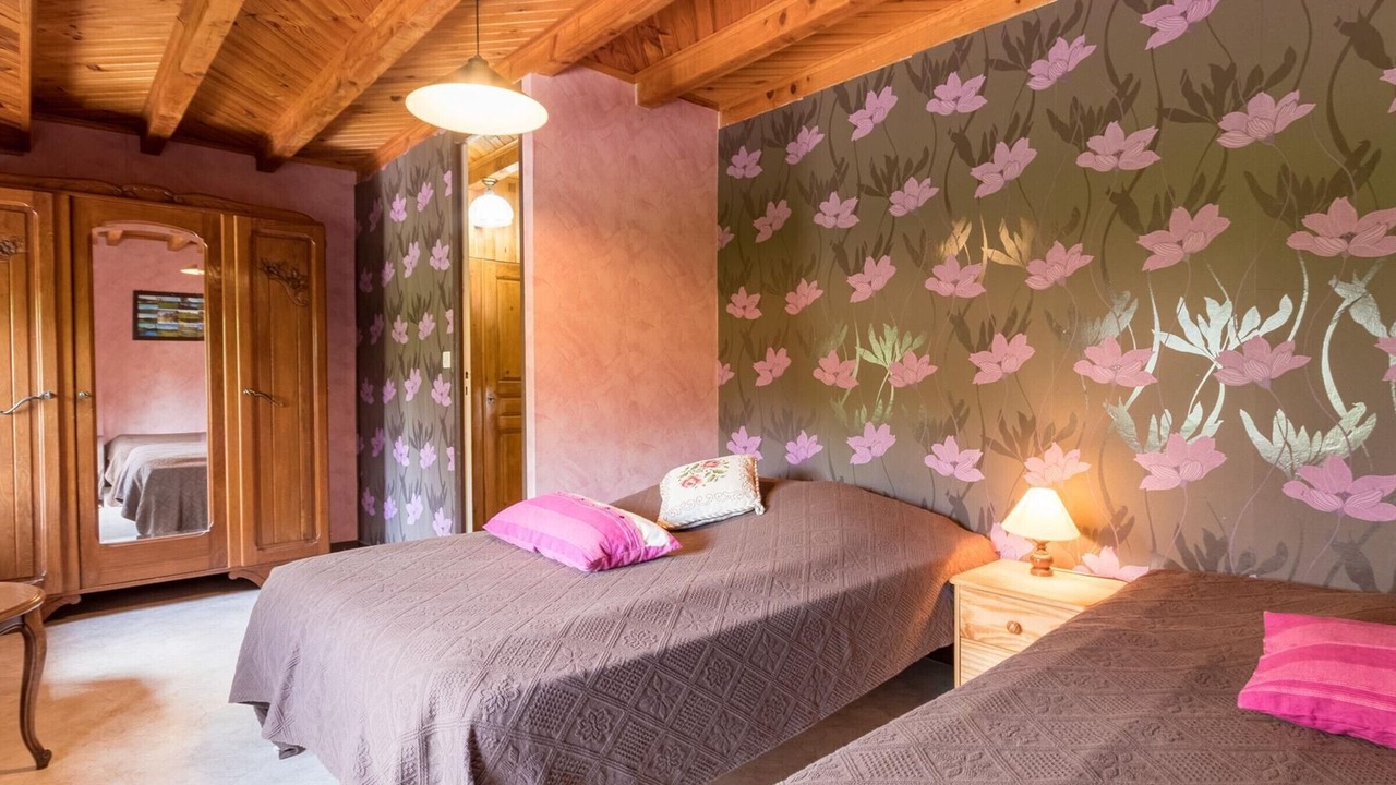 Photo of Bedroom in Saint-Bresson