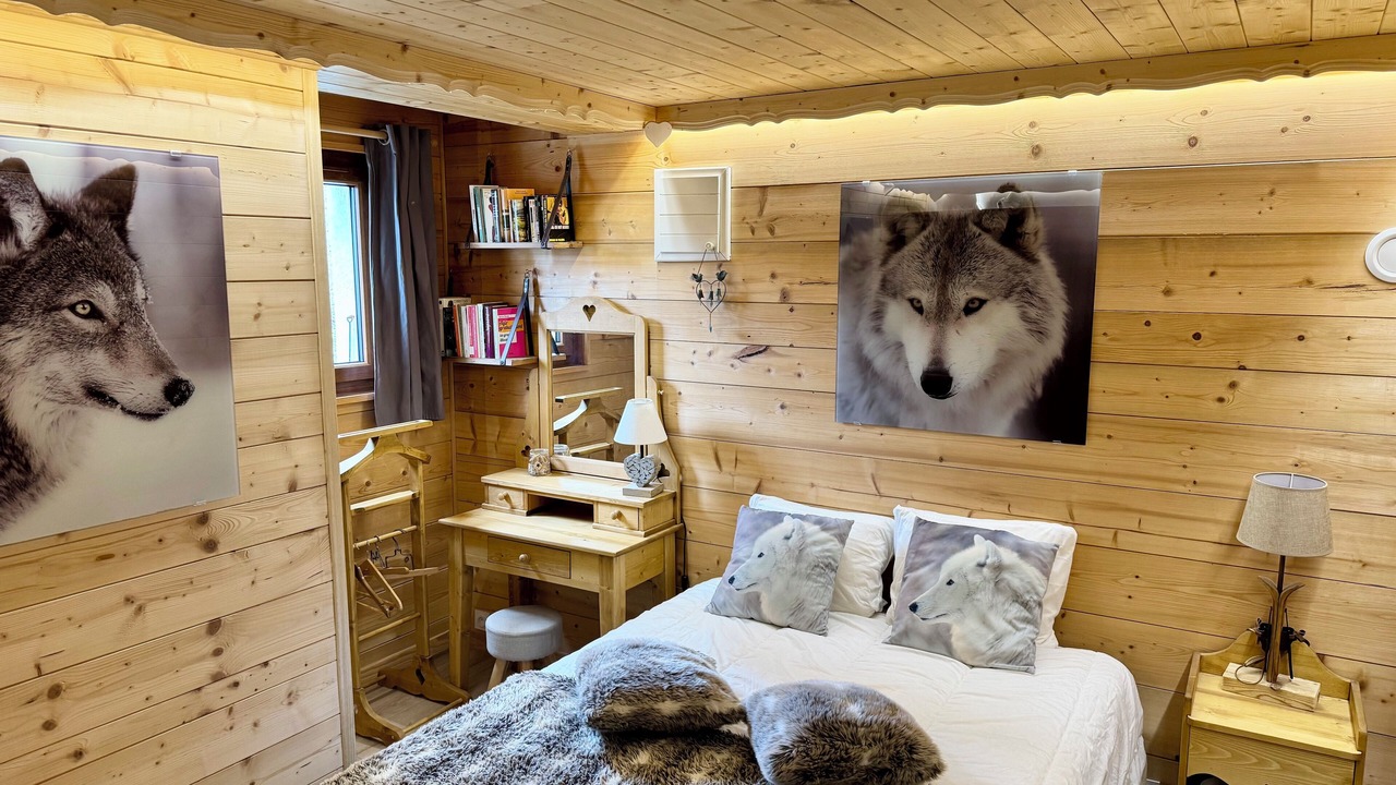 Photo of Bedroom in Premanon