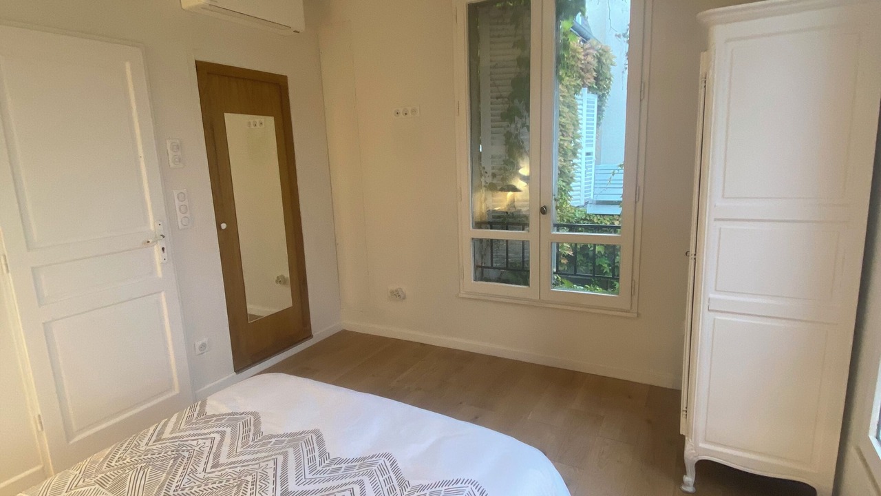 Photo of Bedroom in Enghien-les-Bains