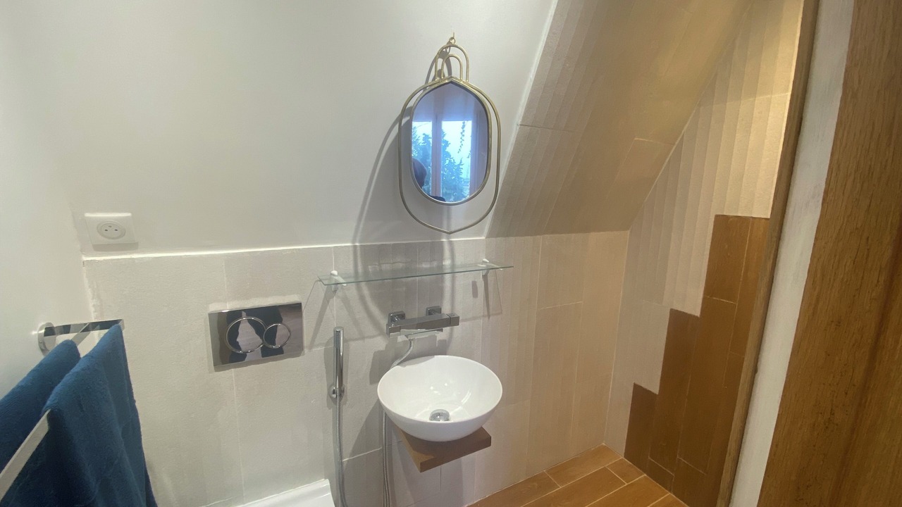 Photo of Bathroom in Enghien-les-Bains