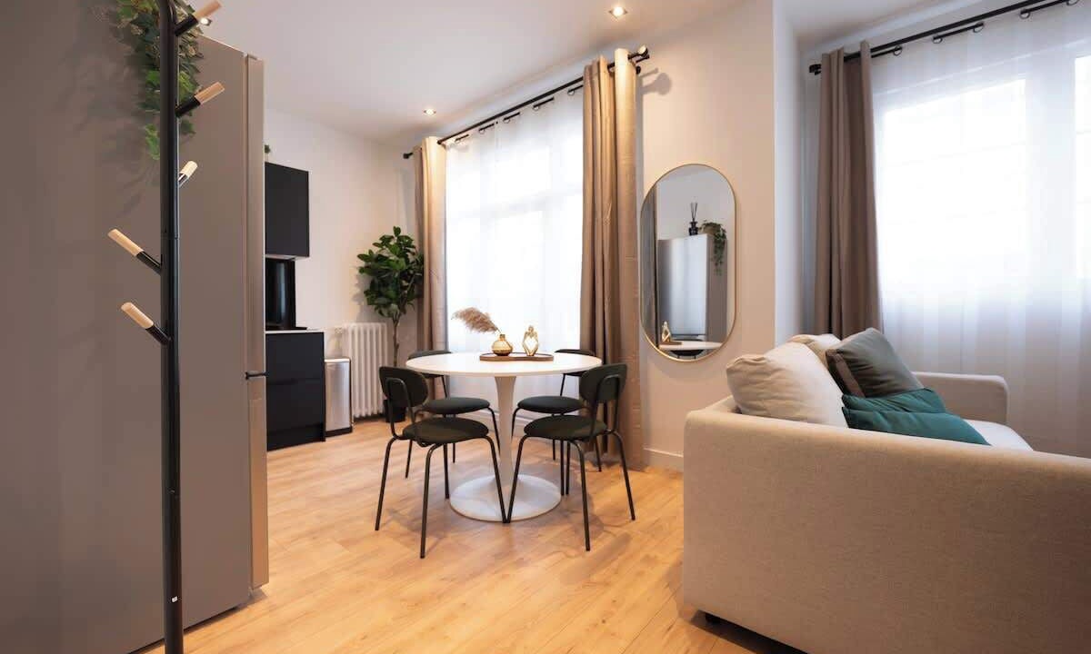 Photo of Livingroom in Montrouge