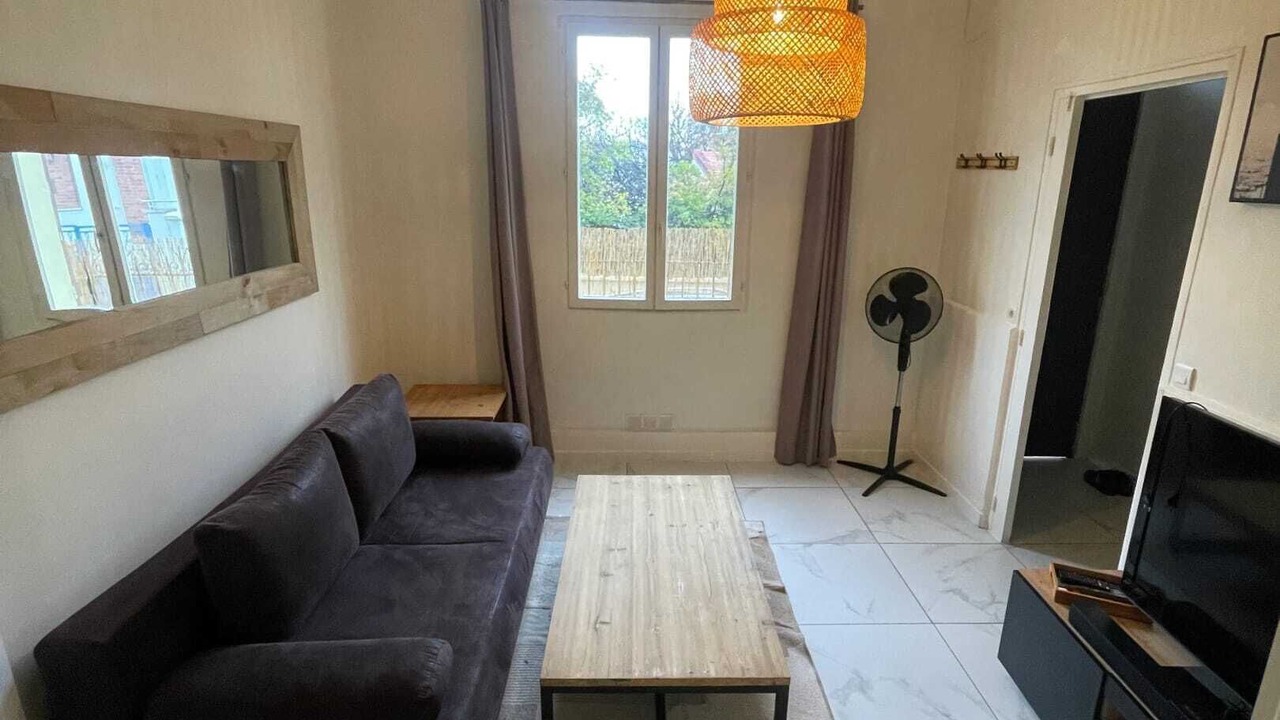 Photo of Livingroom in Bagnolet