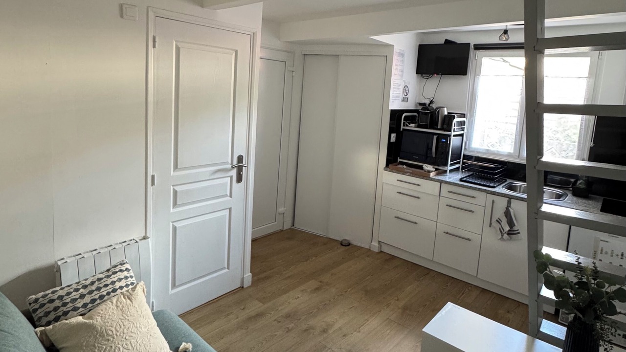 Photo of Livingroom in Bessancourt
