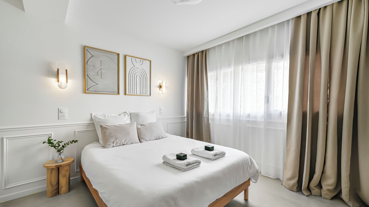 Photo of Bedroom in Combs-la-Ville