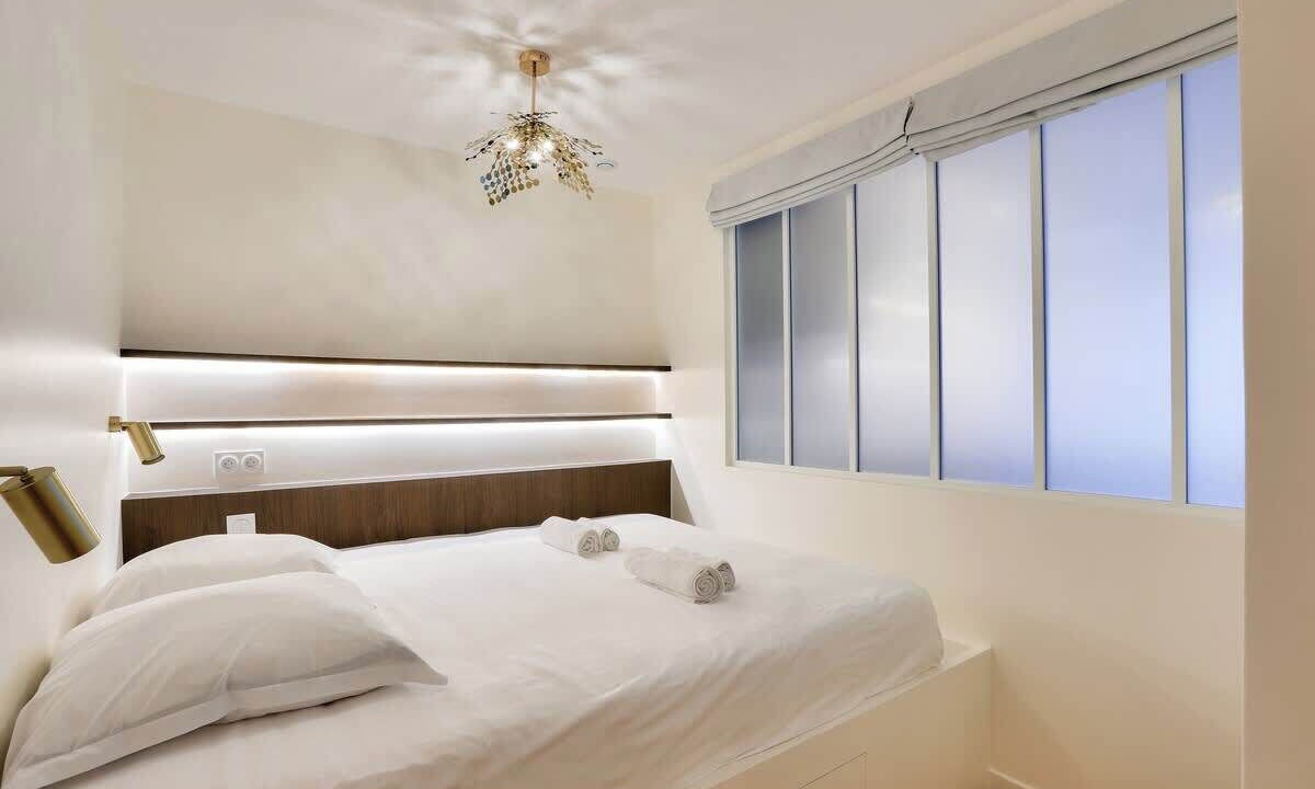 Photo of Bedroom in 14th Arrondissement
