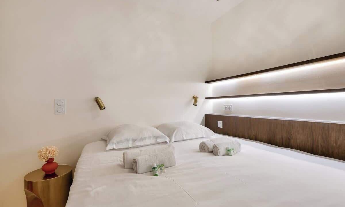 Photo of Bedroom in 14th Arrondissement