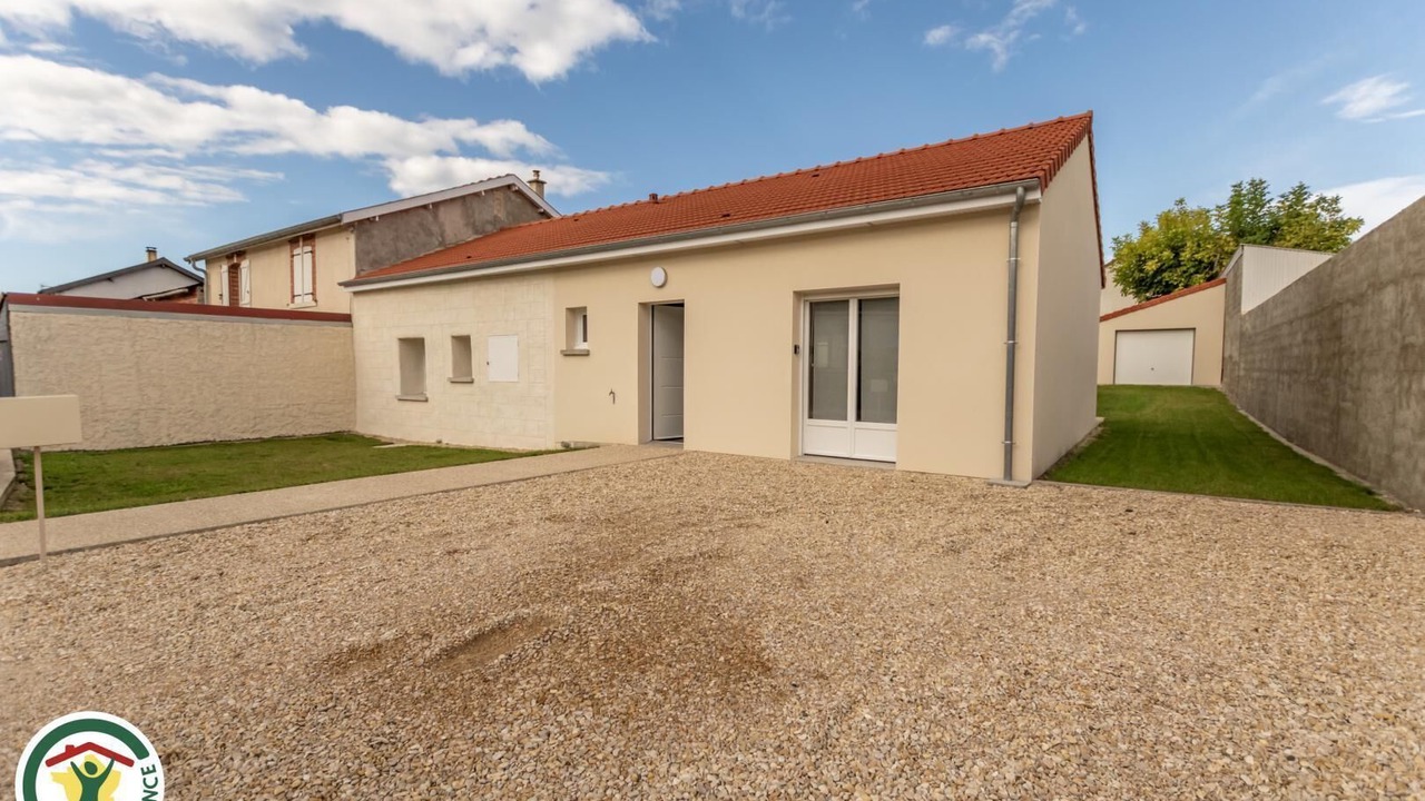 Photo of Outdoor in Livry-Louvercy