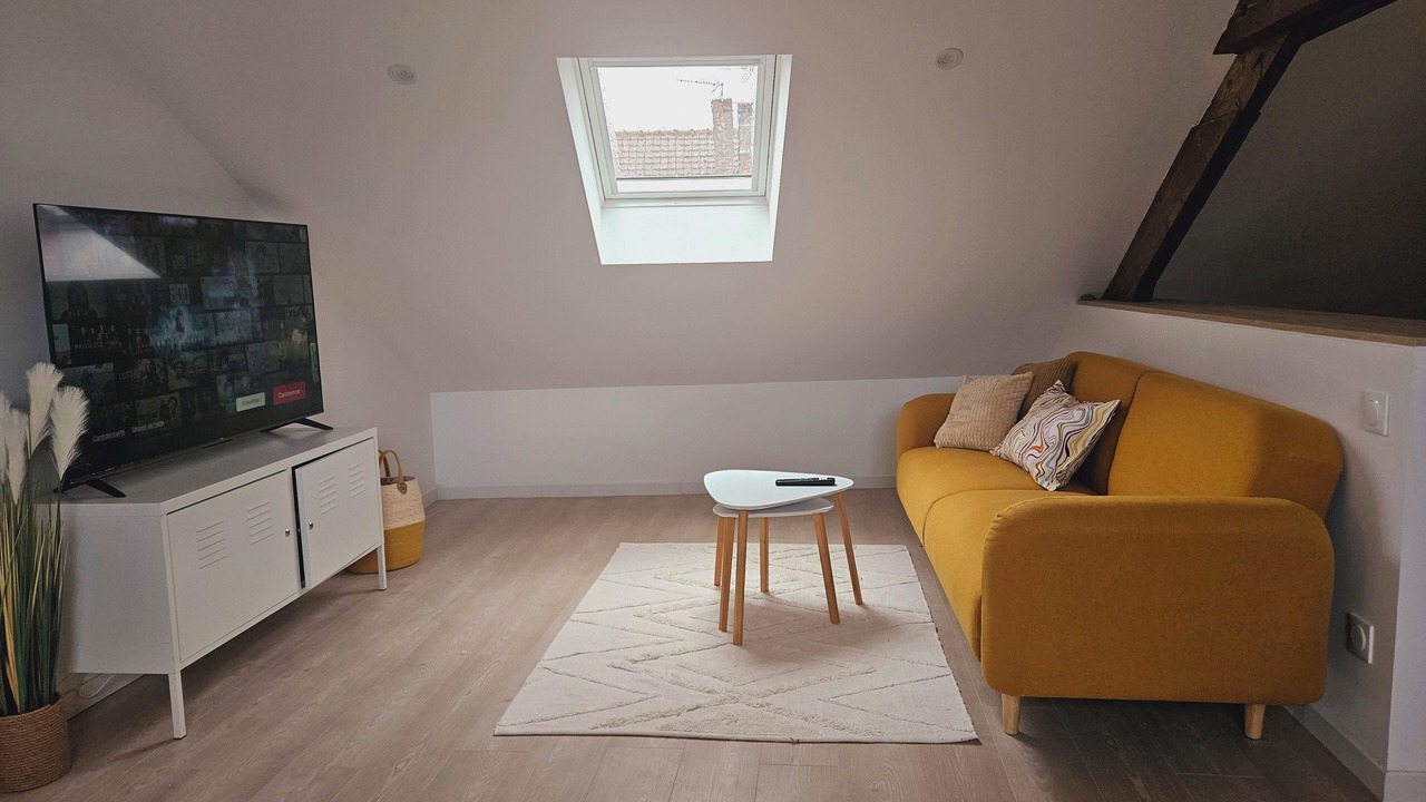 Photo of Livingroom in Lens