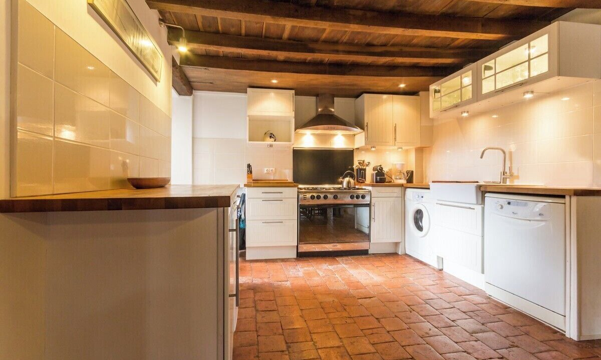 Photo of Kitchen in Ouroux-en-Morvan