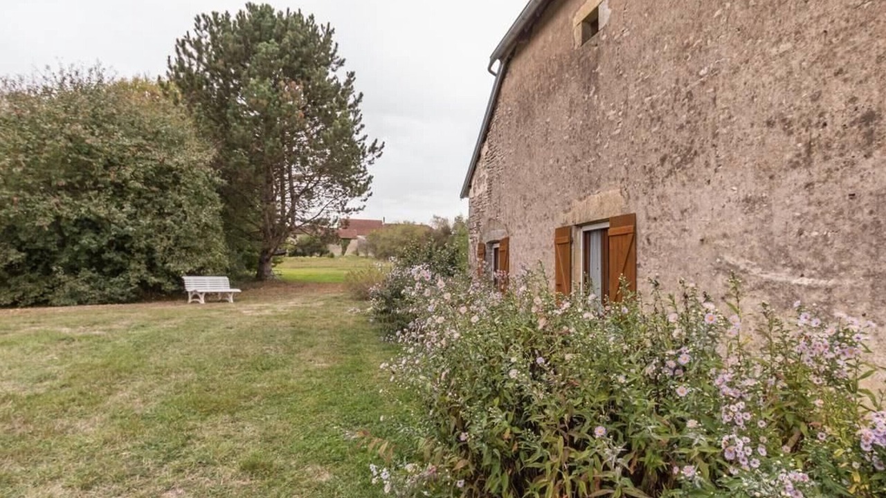 Photo of Outdoor in Melin