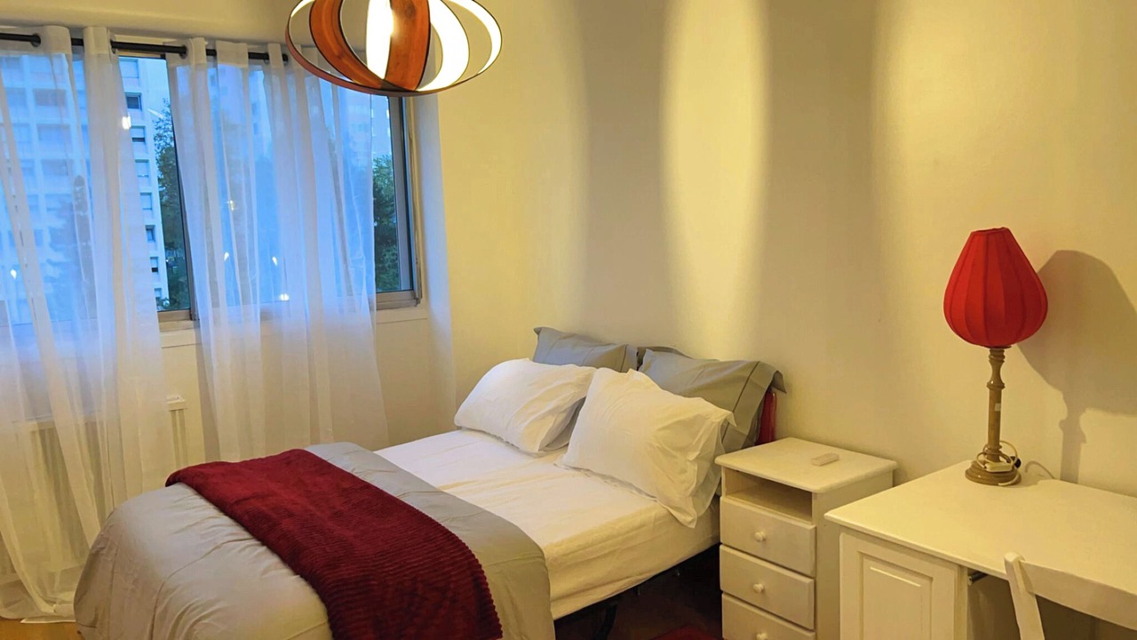 Photo of Bedroom in Colombes