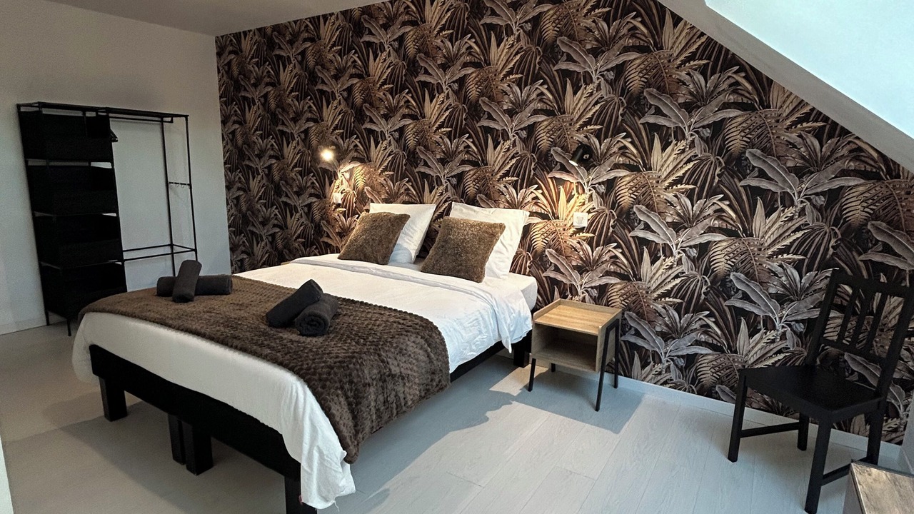 Photo of Bedroom in Oeuilly