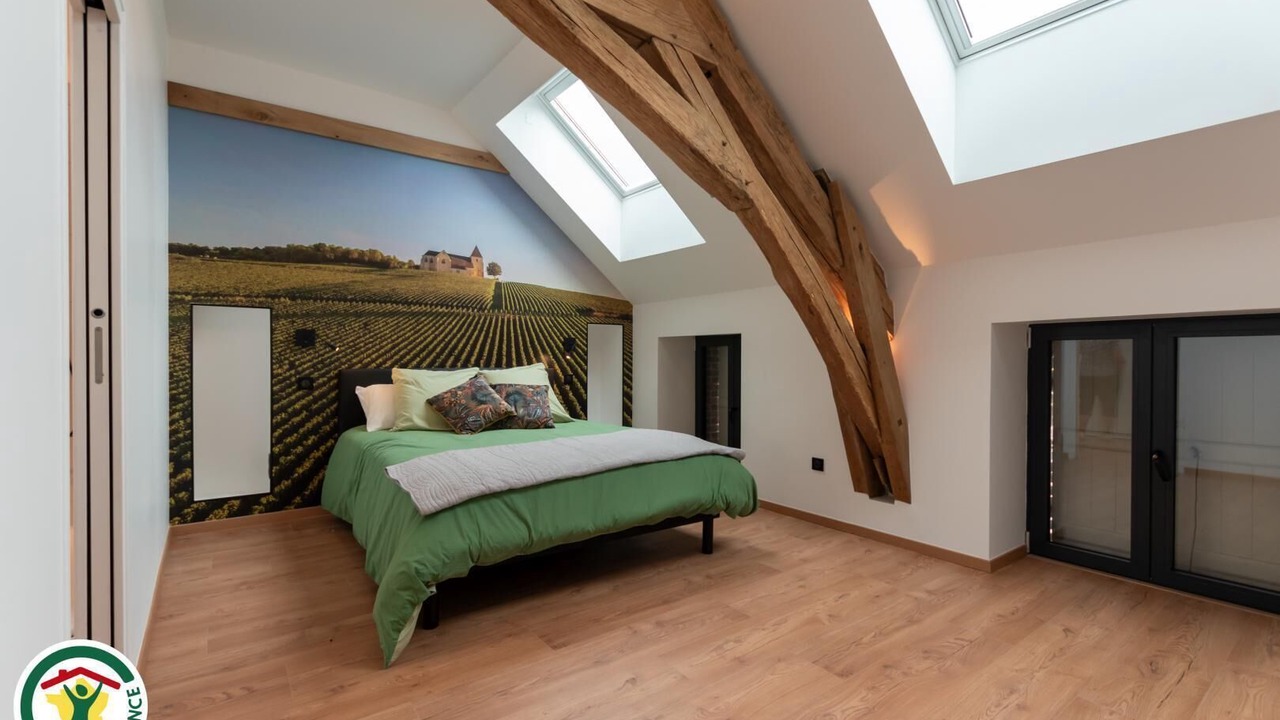 Photo of Bedroom in Monthelon