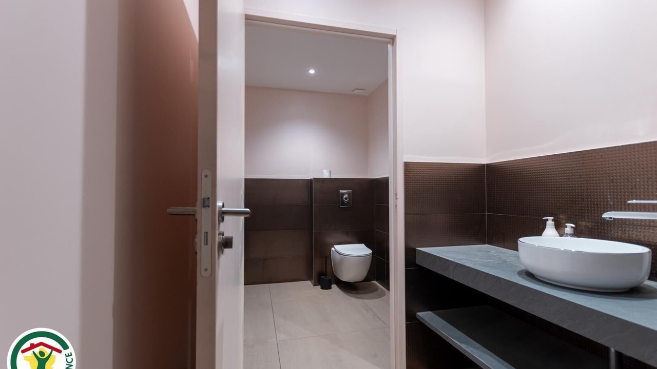 Photo of Bathroom in Monthelon