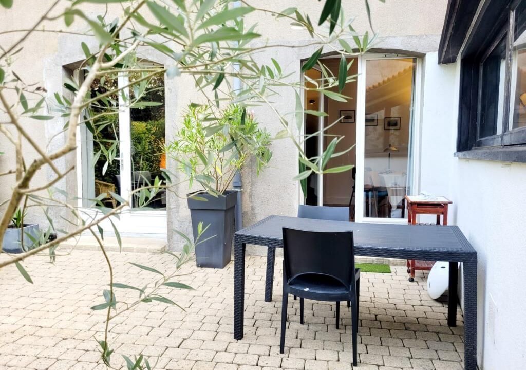 Photo of Outdoor in Richebourg - Saint-Clement