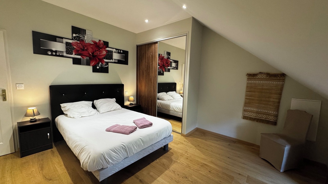 Photo of Bedroom in Le Deffand