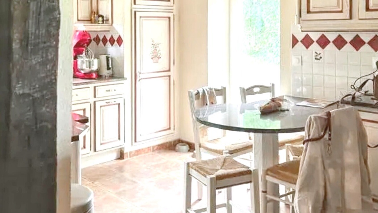 Photo of Livingroom in Hermival-les-Vaux