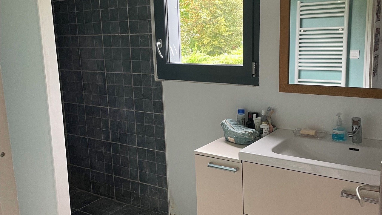 Photo of Bathroom in Mouvaux