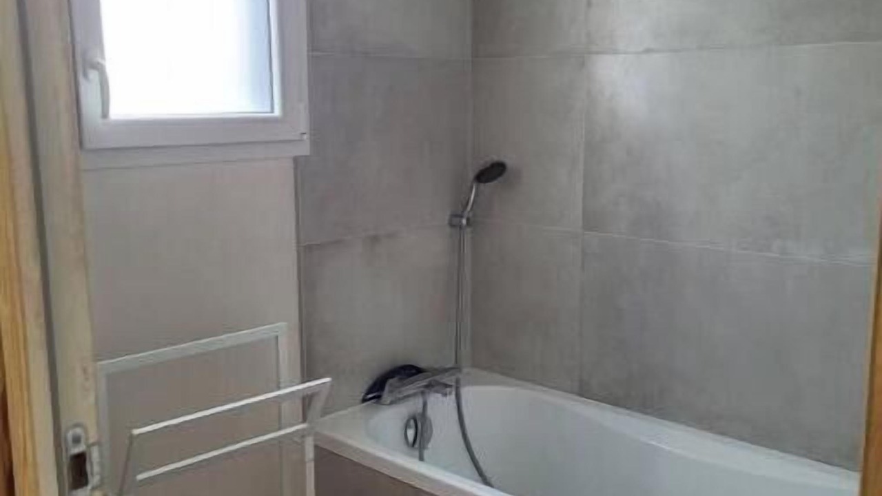 Photo of Bathroom in Chemilly-sur-Yonne