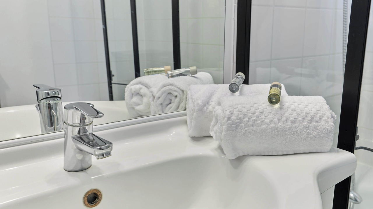 Photo of Bathroom in Equemauville