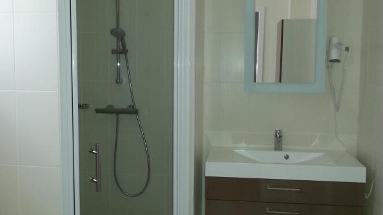 Photo of Bathroom in Thesee