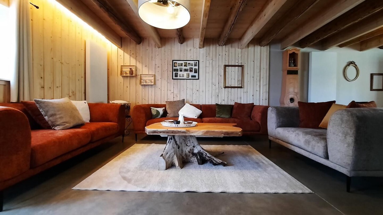 Photo of Livingroom in Bulson