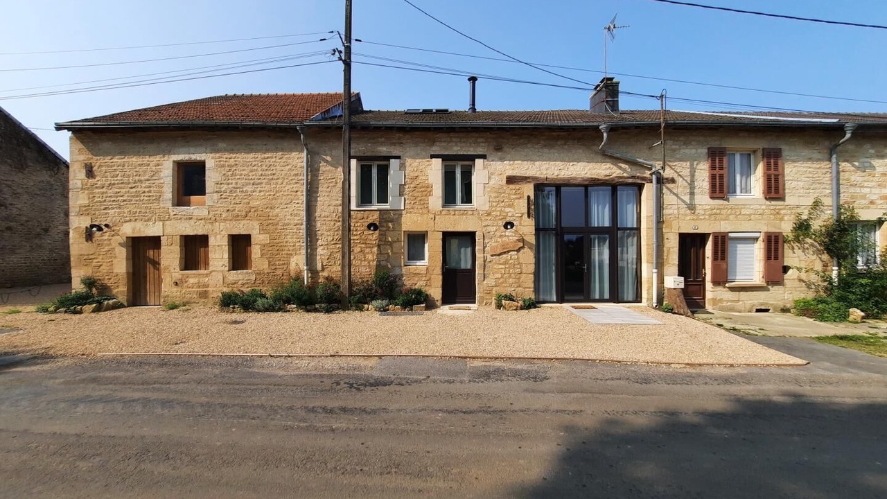 Photo of Outdoor in Bulson