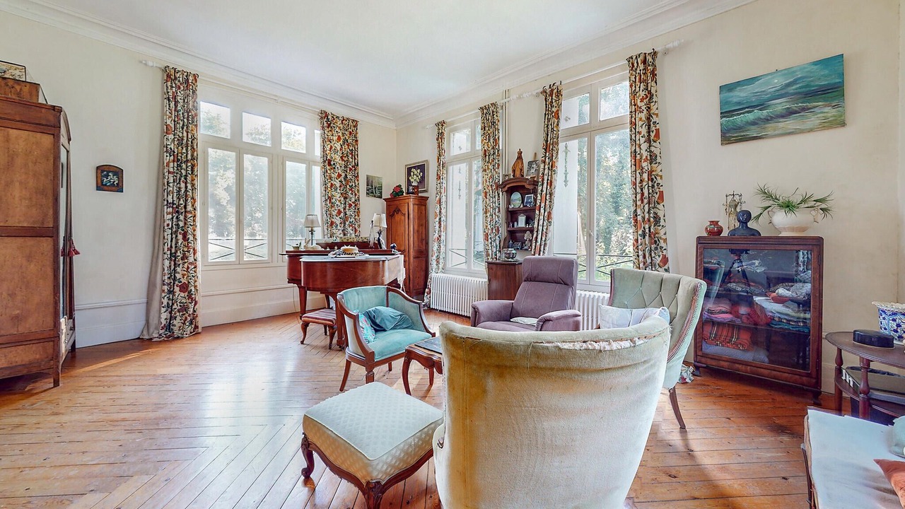 Photo of Bedroom in La Chapelle-sur-Dun