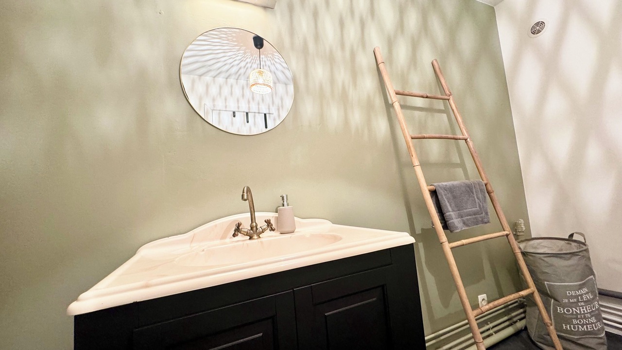 Photo of Bathroom in Coquelles
