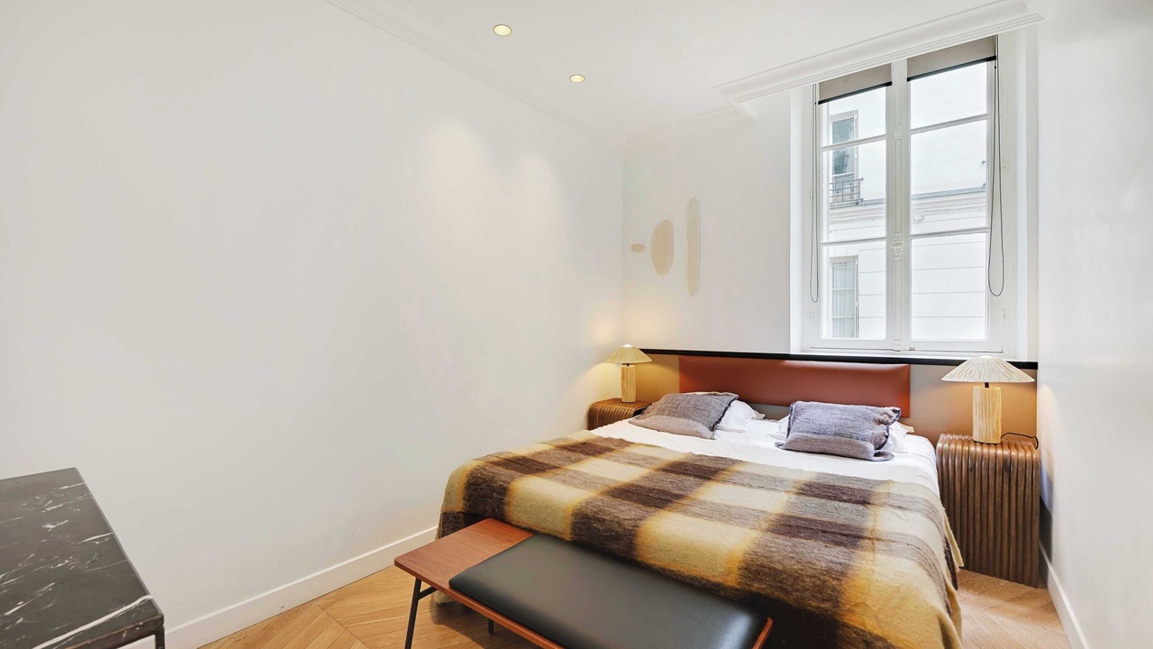 Photo of Bedroom in Notre-Dame-des-Champs