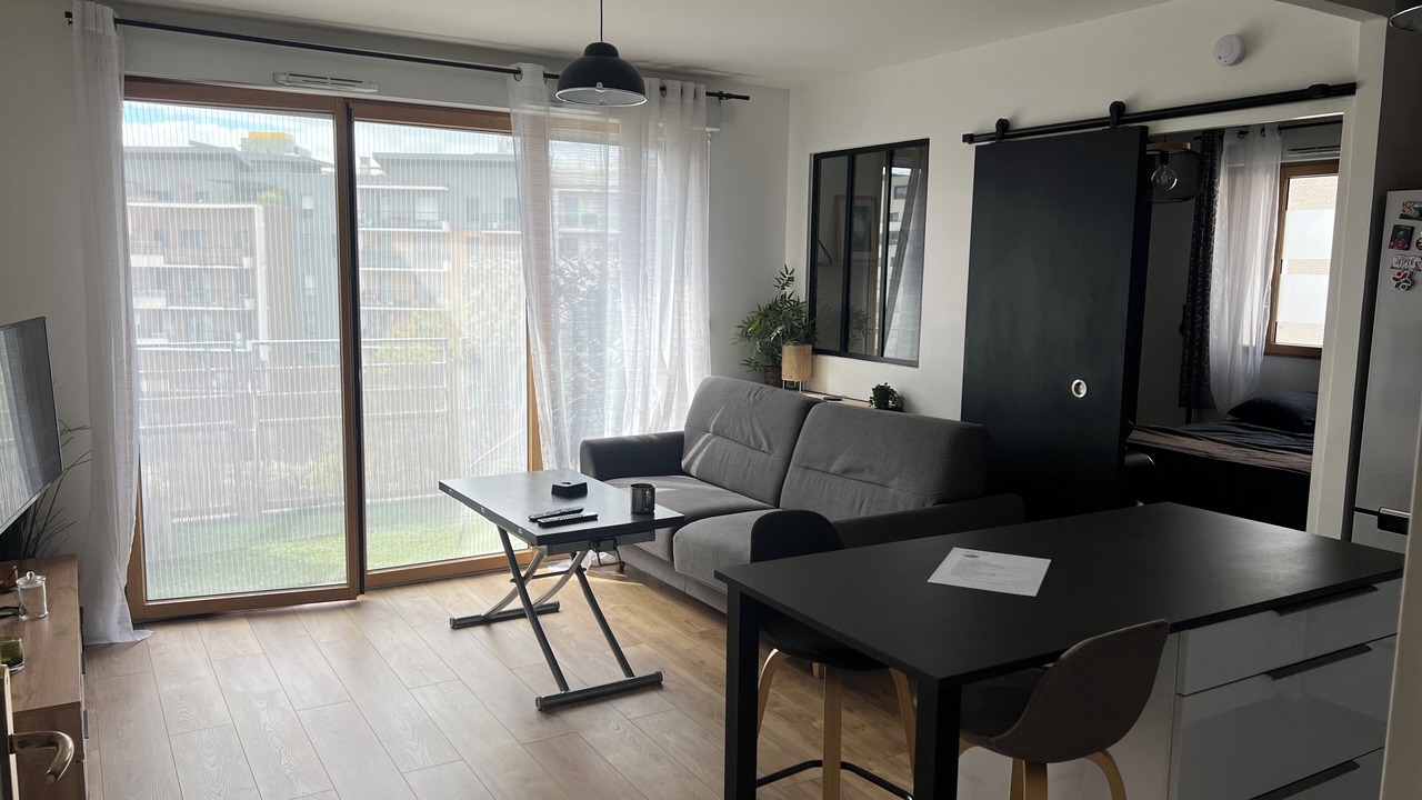 Photo of Livingroom in Gennevilliers