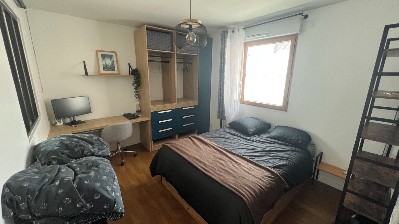 Photo of Bedroom in Gennevilliers
