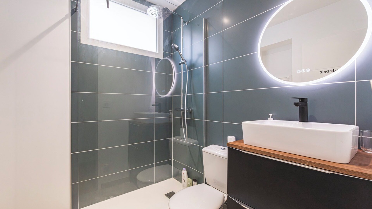 Photo of Bathroom in Coutures