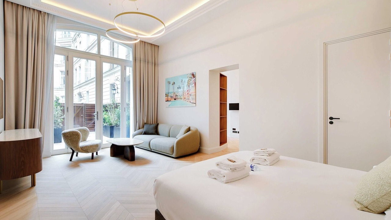 Photo of Bedroom in Champs-Elysees