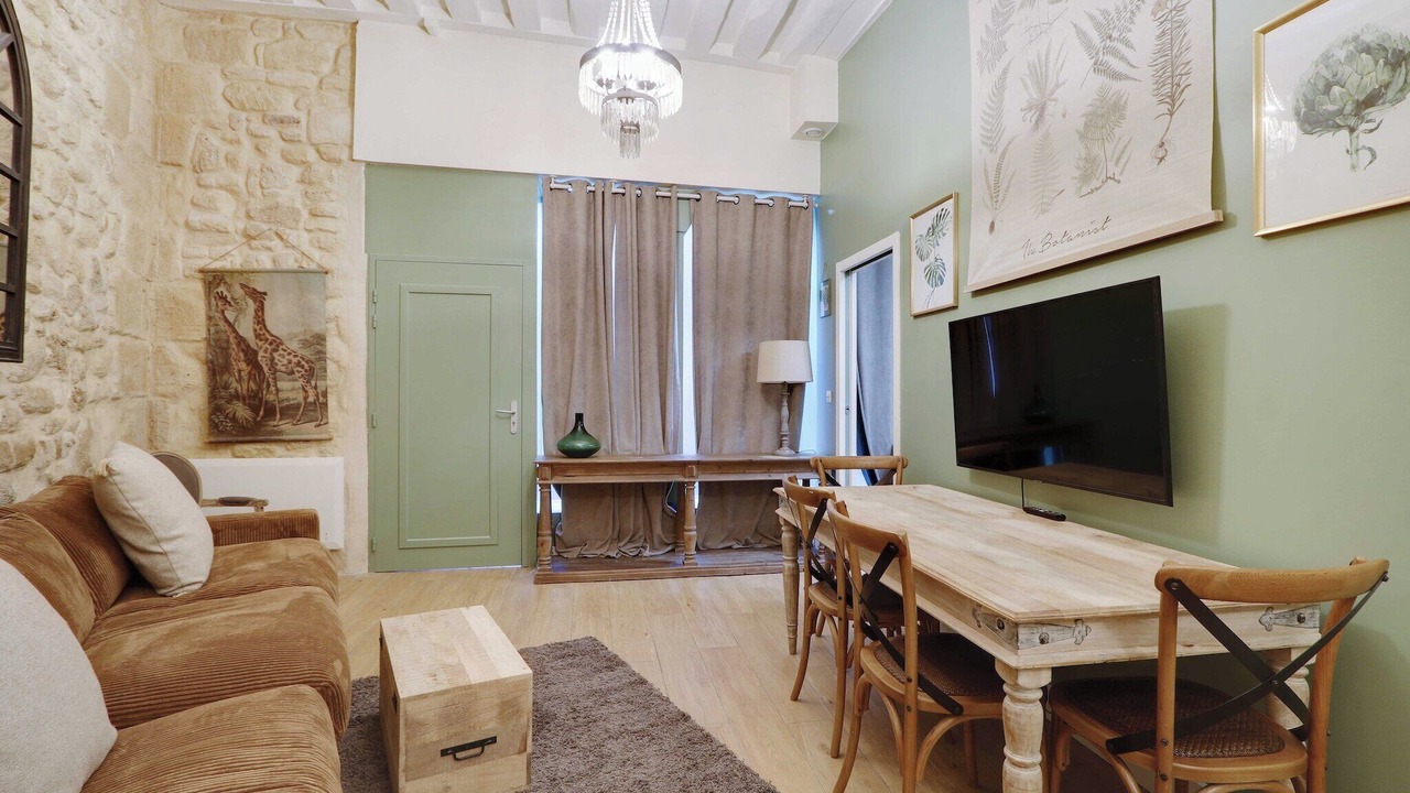 Photo of Livingroom in Val-de-Grace